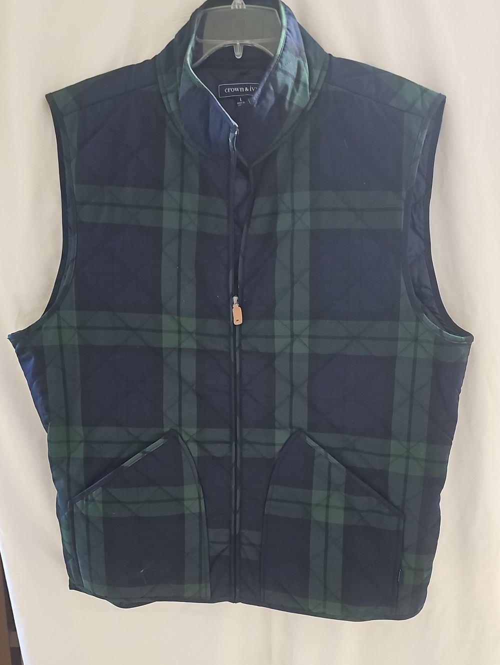 crown & ivy Quilted Plaid Vest - Navy & Green